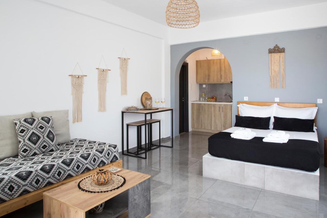 Paros King Aparthotel Aliki  Exterior photo