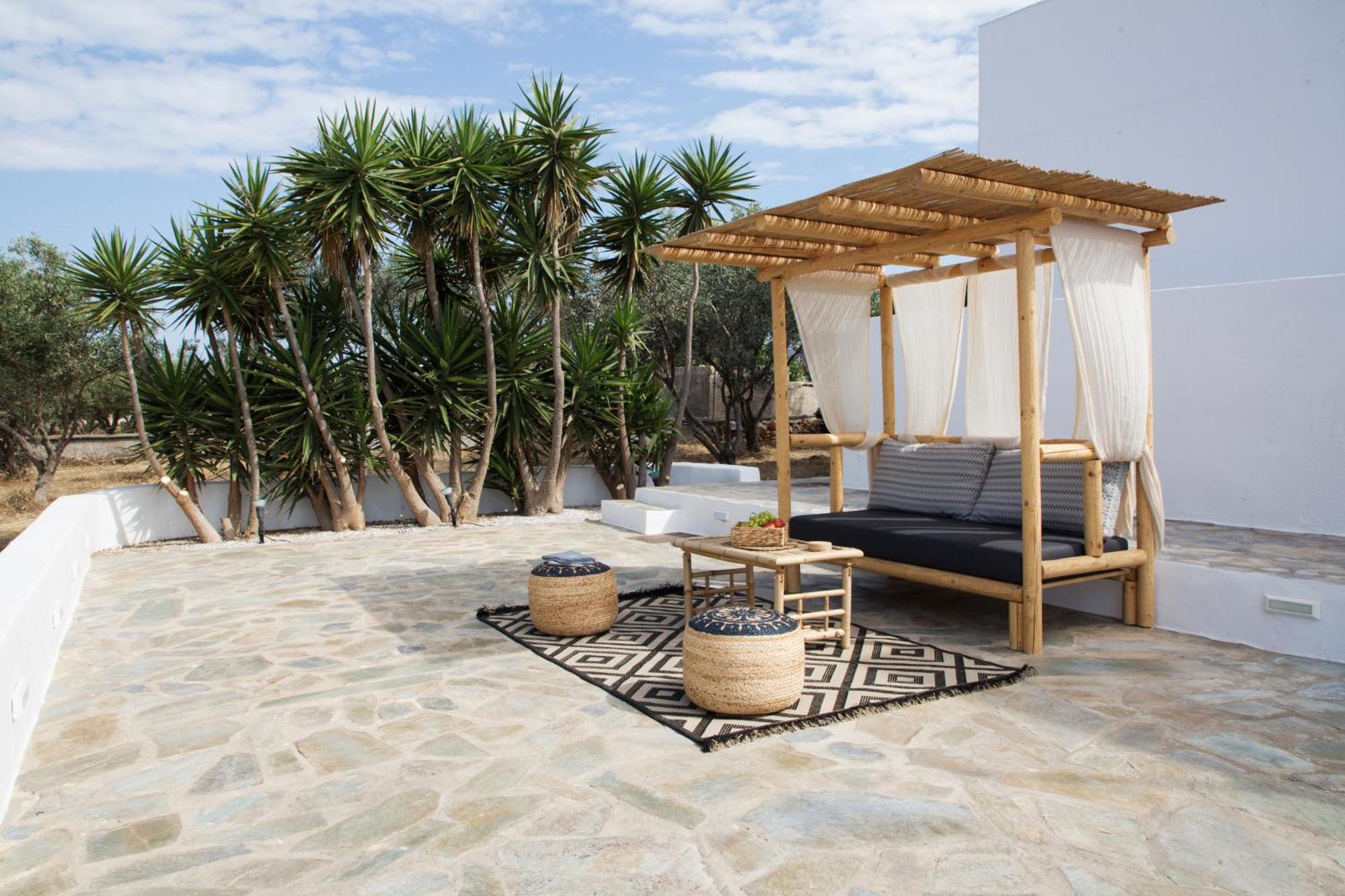 Paros King Aparthotel Aliki  Exterior photo