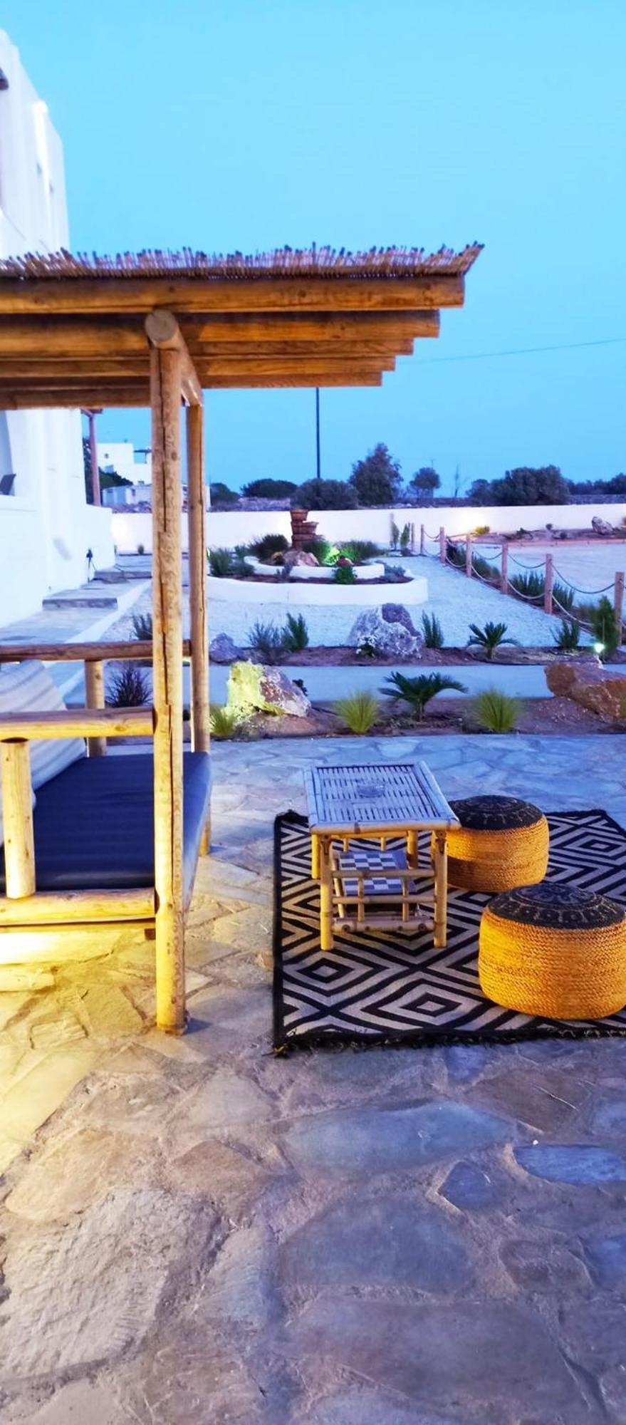 Paros King Aparthotel Aliki  Exterior photo